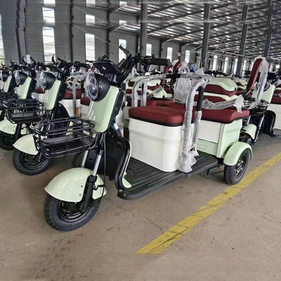 50km/h บ้านพักผ่อน tricycle ไฟฟ้า 90km 60v 7-9h เวลาชาร์จ